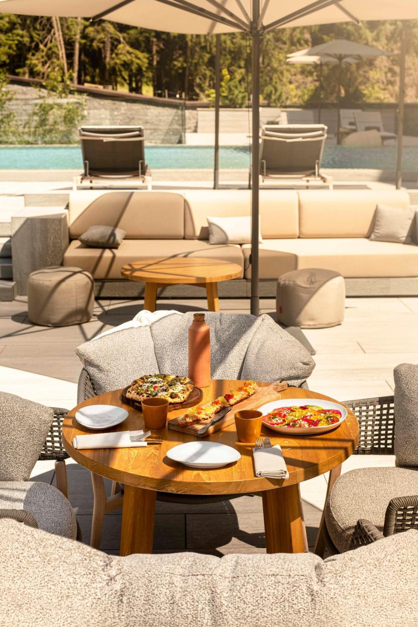 Six Senses Crans-Montana Hotel Bagian luar foto